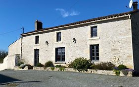 Les Puvinieres